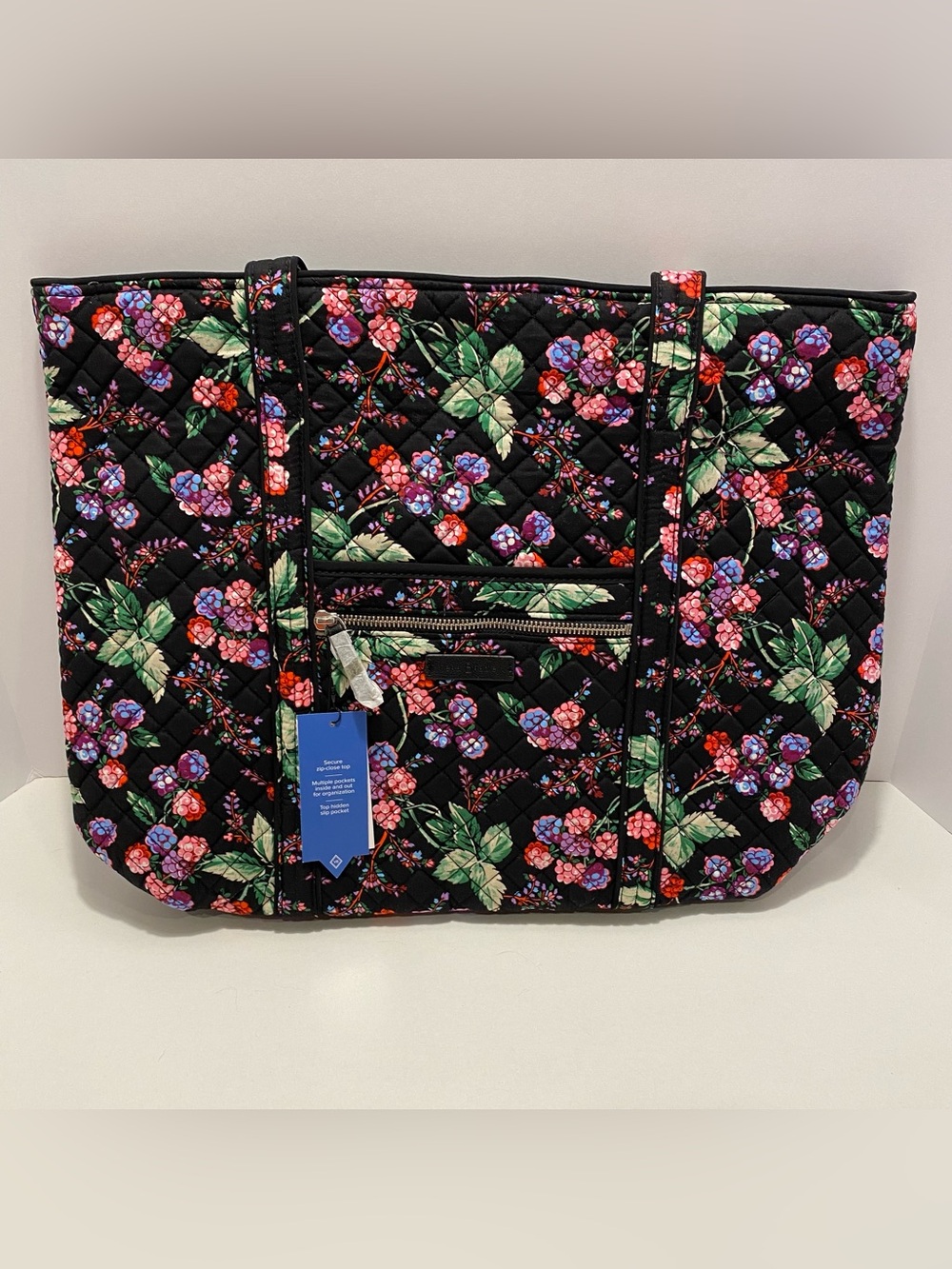 Vera Bradley Vera Tote Bag NWT Winterberry
